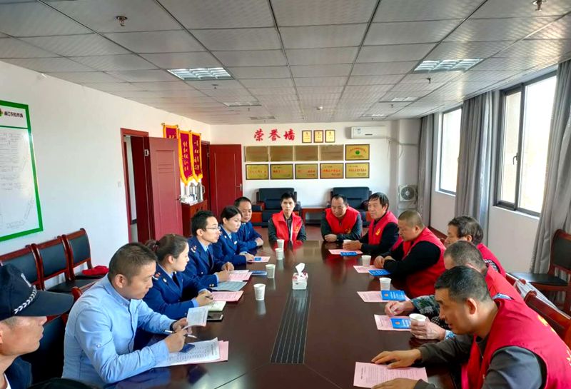 浦江縣監(jiān)管局聯(lián)合浦江農(nóng)批市場開展&ldquo;文明城市創(chuàng)建&rdquo;主題黨建活動(dòng)