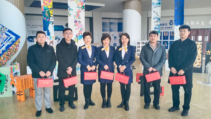 濟寧華都黨員公益服務隊開展“迎新春 送溫暖”系列活動